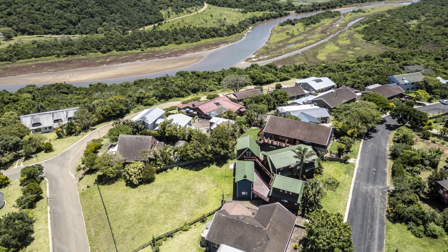 10 Bedroom Property for Sale in Cintsa East Eastern Cape